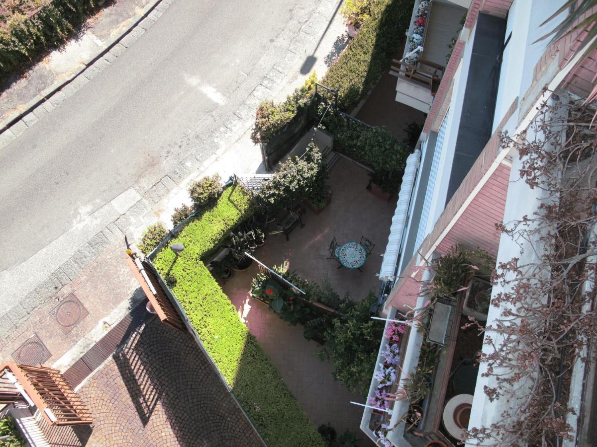 Monocamera Con Terrazzogiardino -Studette -Zona Panoramica Posillipo نابولي المظهر الخارجي الصورة